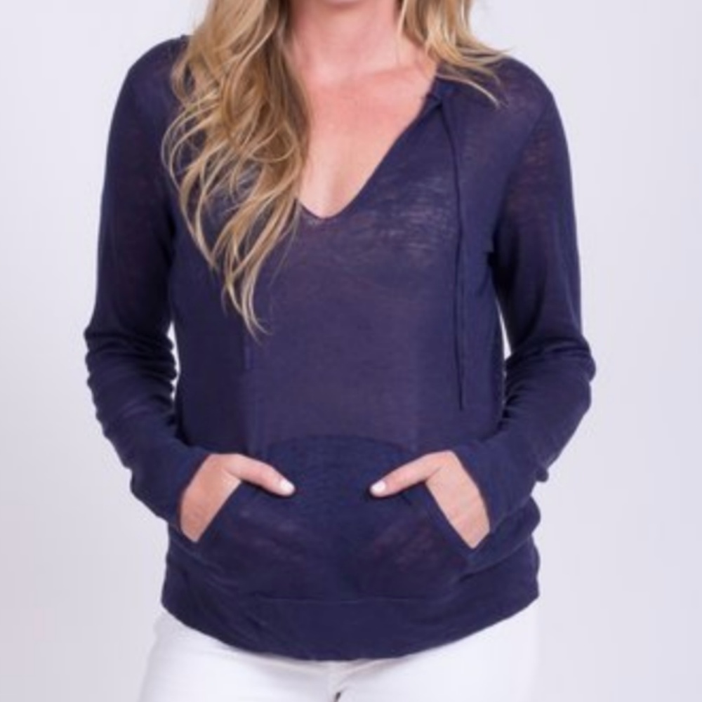 beachy sweatshirt!